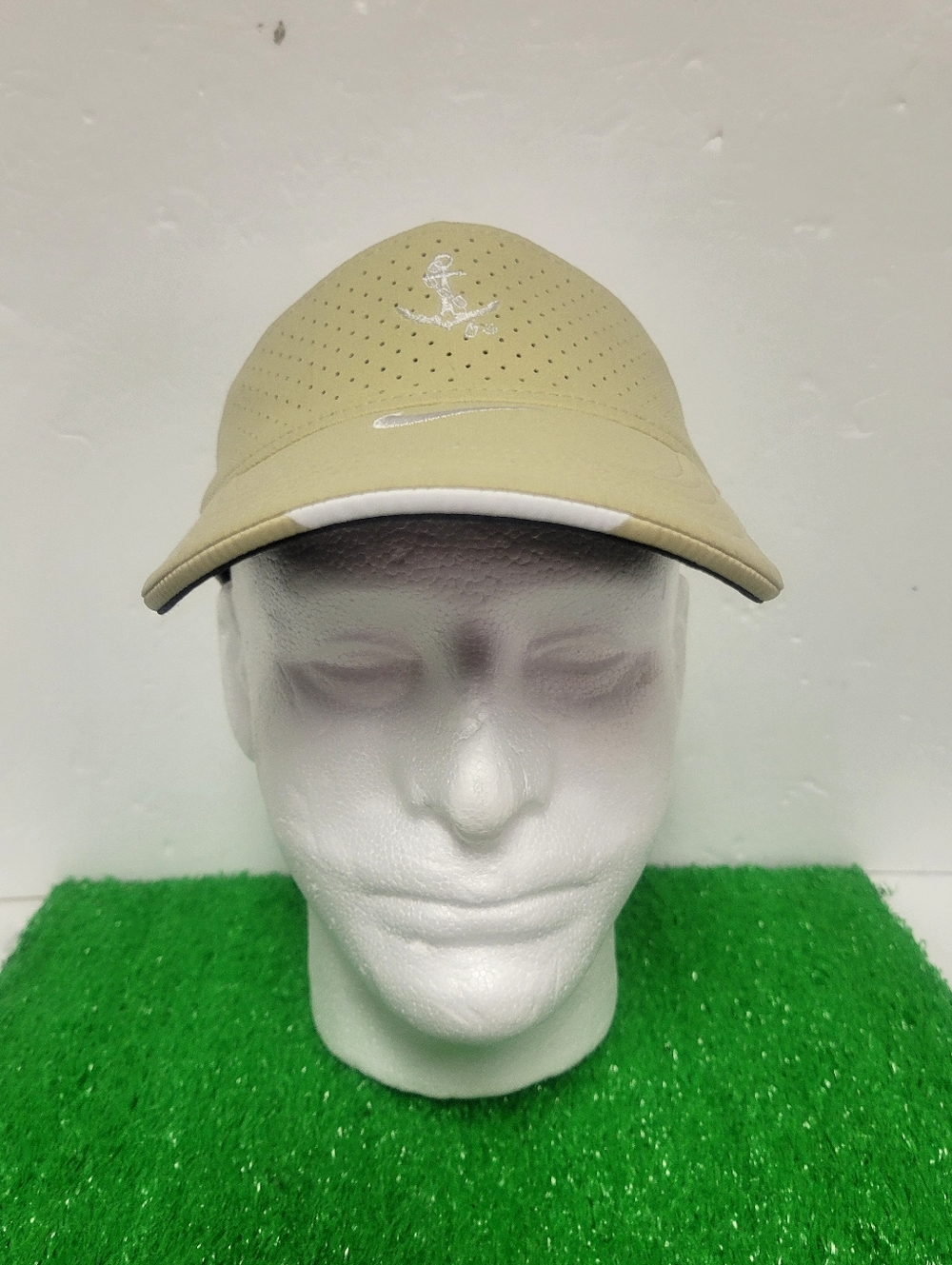 Vanderbilt Commodores Visor Hat Nike Dri Fit Anchor Center Swoosh Golf  Cap Gold